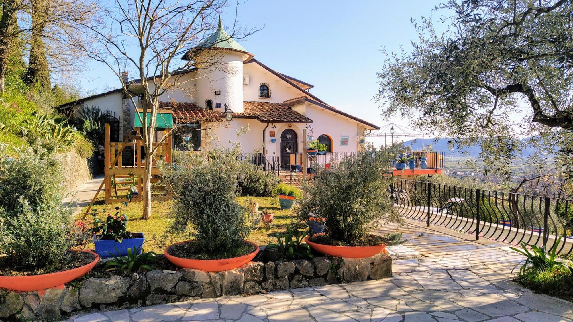 Villa Vernazza 5Terre & Versilia! Кастельнуово-ди-Магра Экстерьер фото