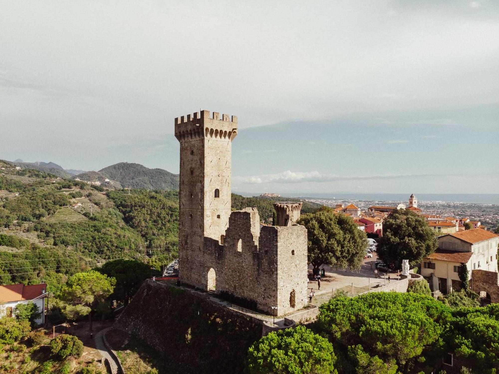 Villa Vernazza 5Terre & Versilia! Кастельнуово-ди-Магра Экстерьер фото